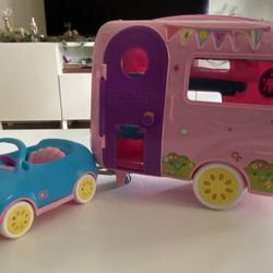 Small Barbie Car With Camper