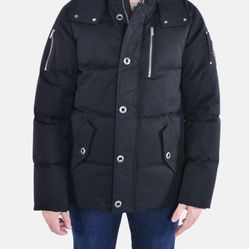 Moose knuckles Men Medium Size 38 Authentic!