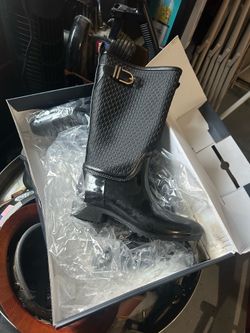 Boots for woman