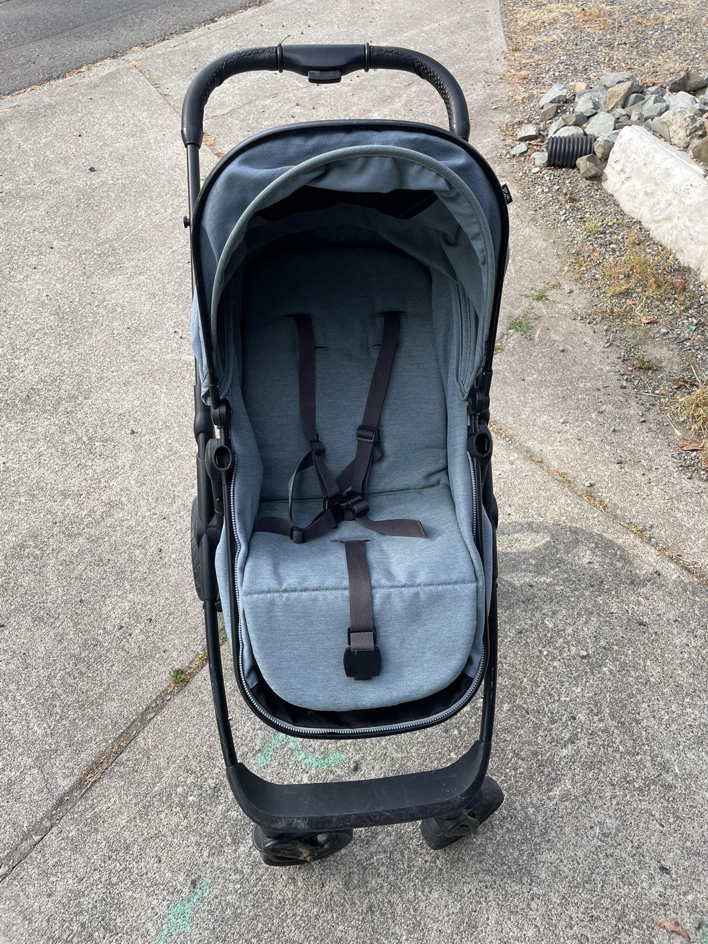 mompush stroller