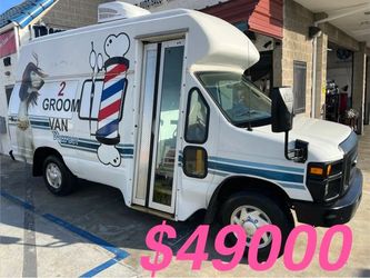 2011 Ford E350 Super Duty Cargo