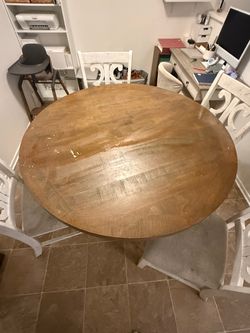 Round table