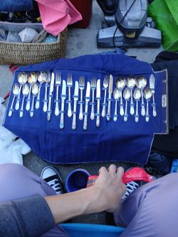 Anti-tarnish Stainless Steel Set.