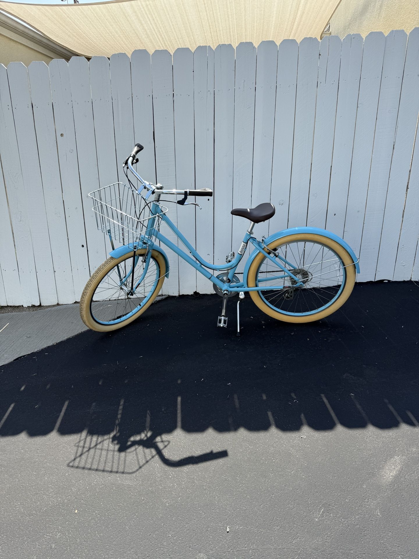 Benno Ballooner Ladies 8D With Basket