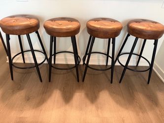Set of 4 Stools