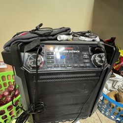 Explorer Speaker With Microphone 