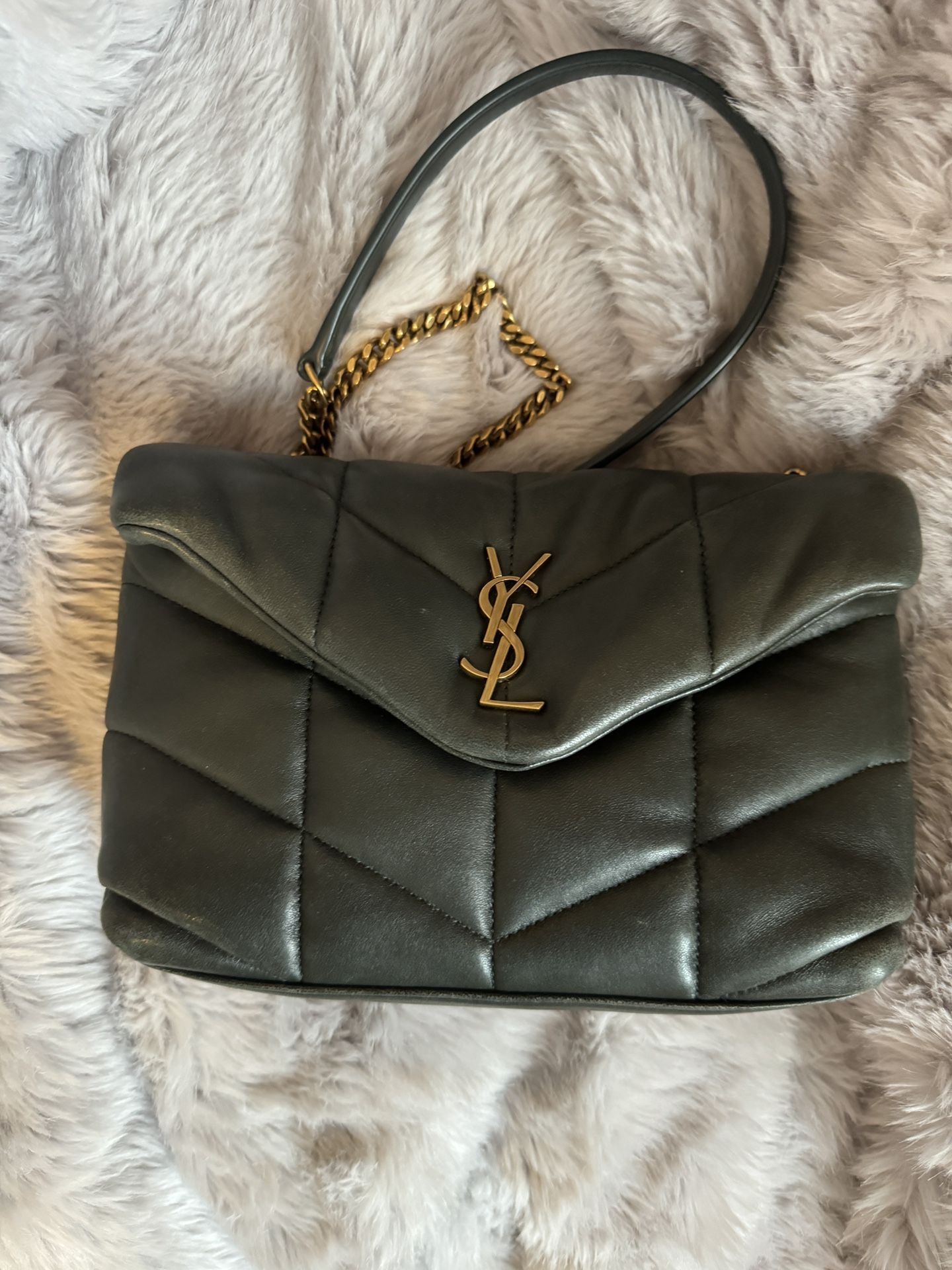 YSL Toy Puffer In Lambskin - Small Loulou