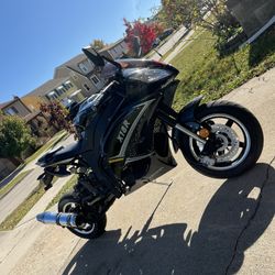 2025 Venom X18r
