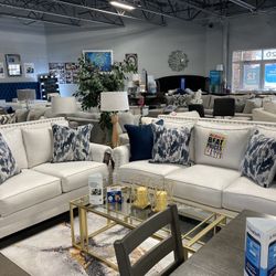 elegent sofa loveseat💙✨ $1,899