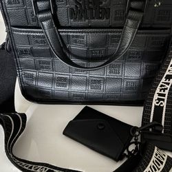 Steve Madden Black Crossbody 