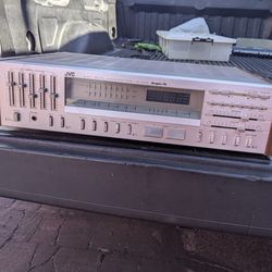 JVC DIGITAL SYNTHESIZER Am FM Receiver Rs77