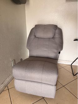 Massage recliner
