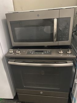Stove And Microwave And Dishwasher $700