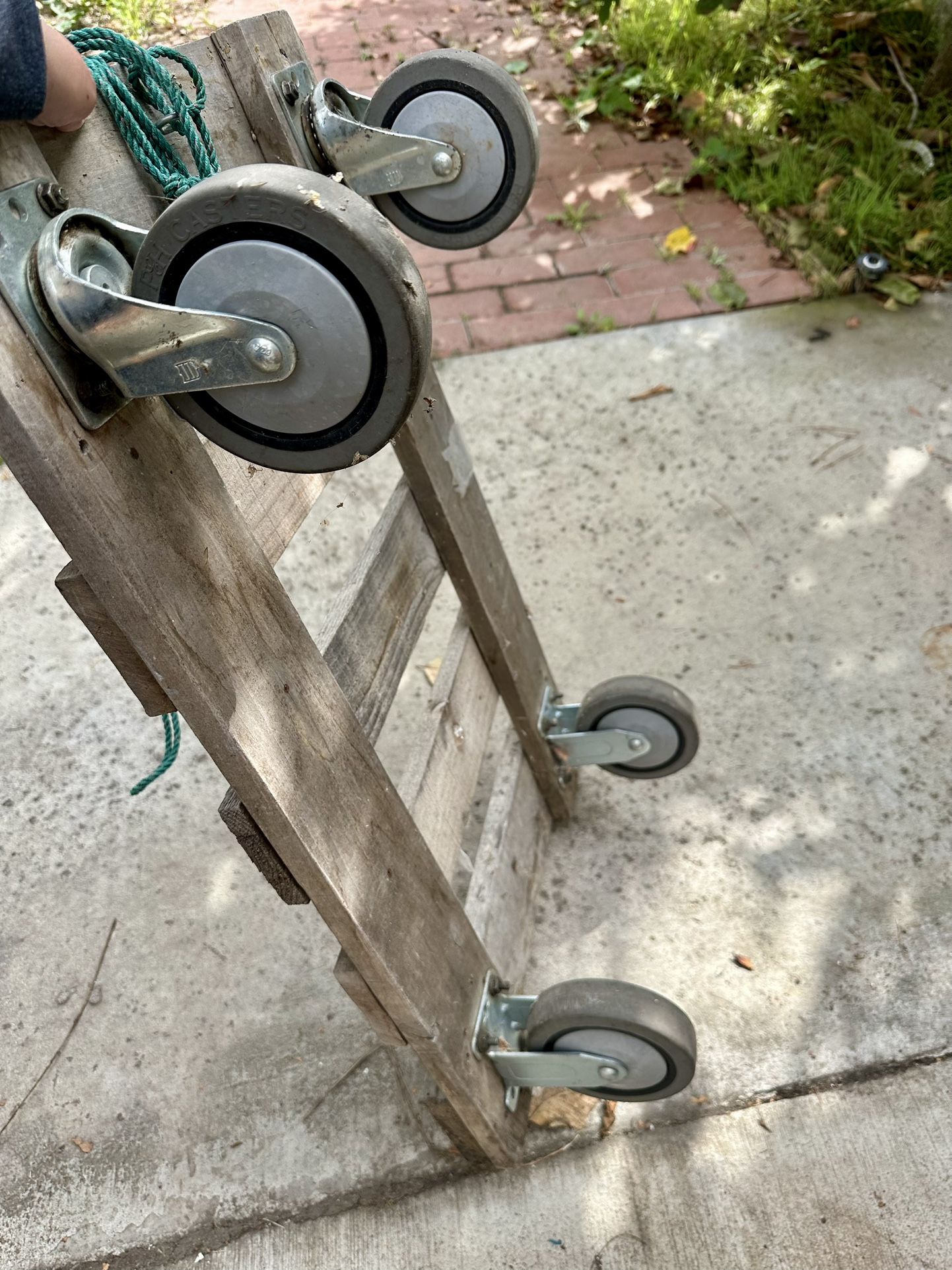 Strong Wood Caddy Dolly With Heavy Duty Lockable Wheels for Moving Heavy Item Size Length 30", Width 18"
