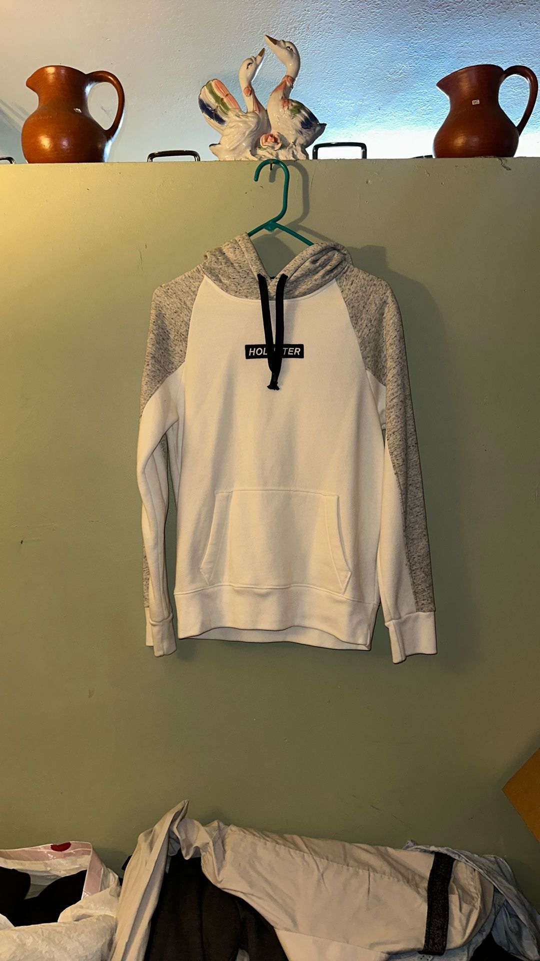 Hollister Hoodie