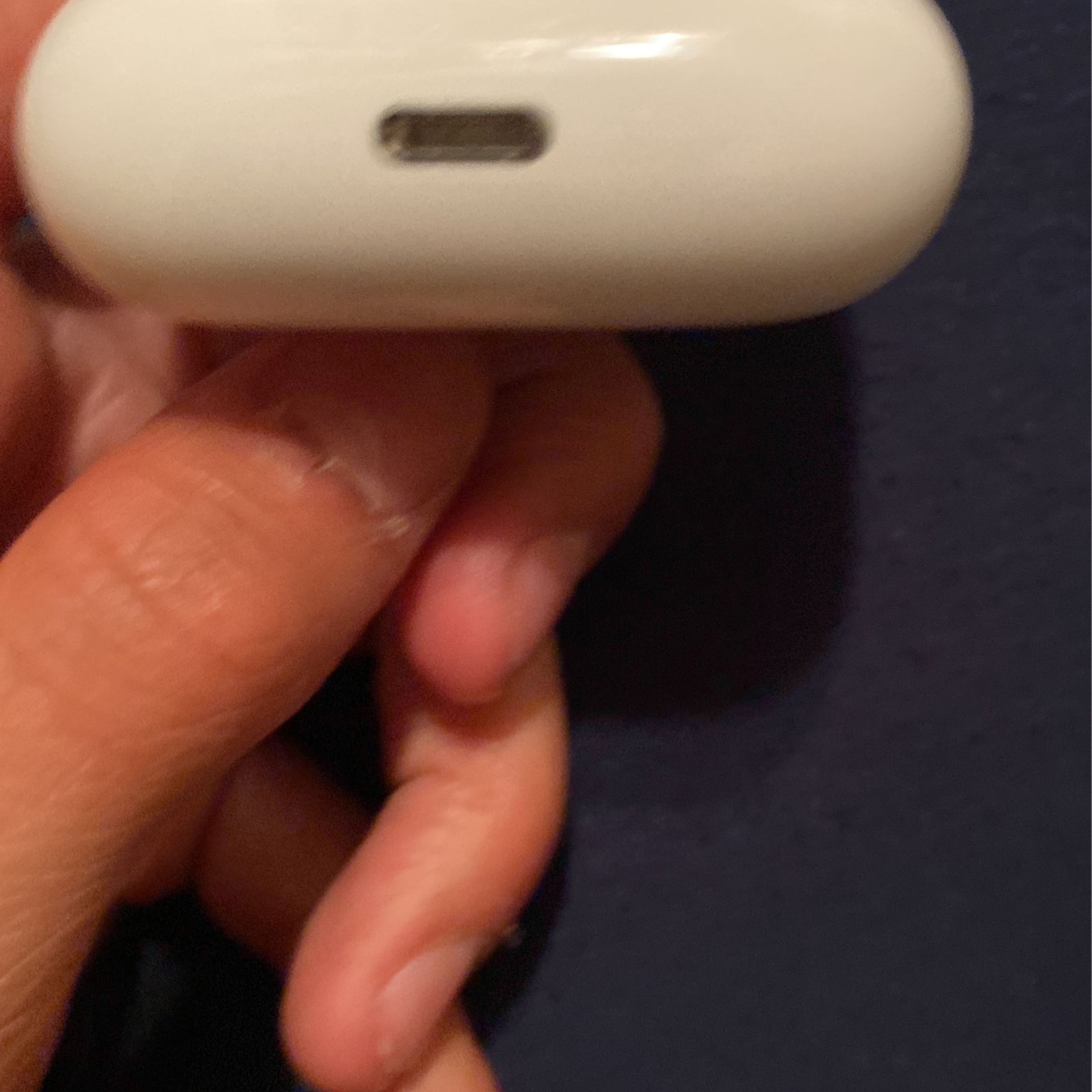 AirPods Gen 3s