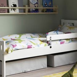 Toddler Bed 