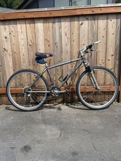 Trek 970 Mountain Bike