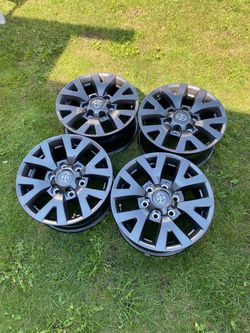 16x7 Toyota Tacoma 2016 rims