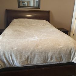 Mahogany Queen Bedroom Set