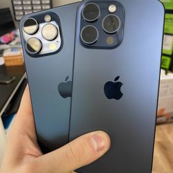 Unlocked iPhone 15 Pro Max 256GB