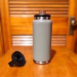 Yeti 36oz Rambler Insulated Water Bottle 