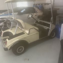 1991 36 Volt Club Car Golf Cart 
