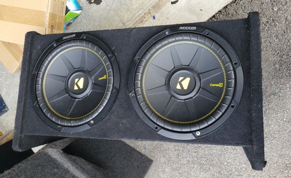 Kicker 44CWCD124 CompC 12" 600 Watt Dual 4-Ohm Car Audio Subwoofer Sub CWCD124