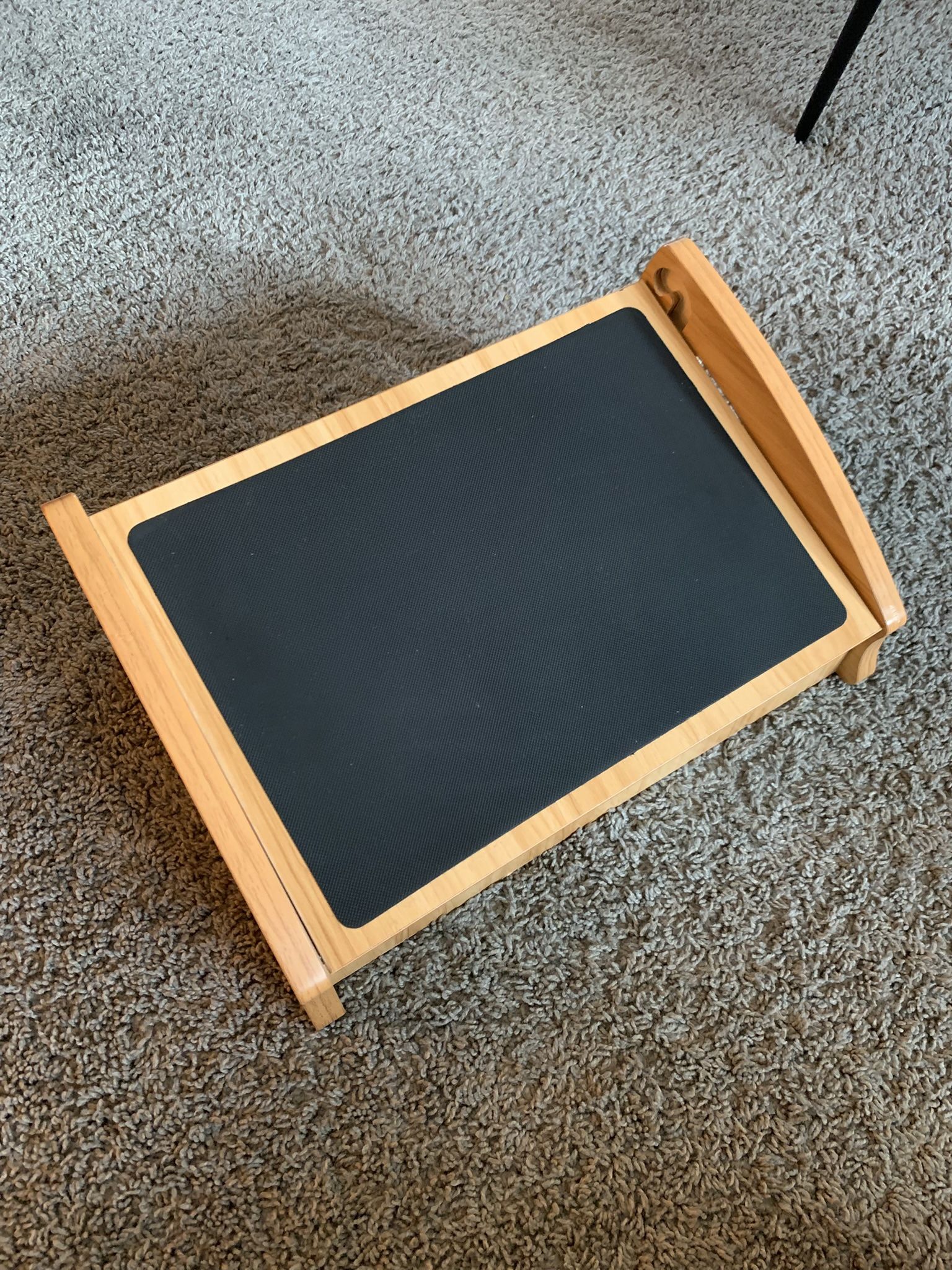Ergonomic Under Desk Footrest