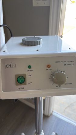 Esthetician steamer