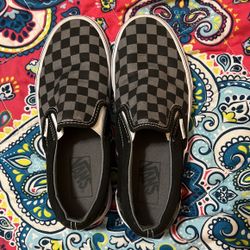 Boys Vans Size 5.5