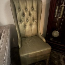 2 Decorative Party Chair