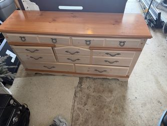Wood Dresser with 9 Drawerso on
