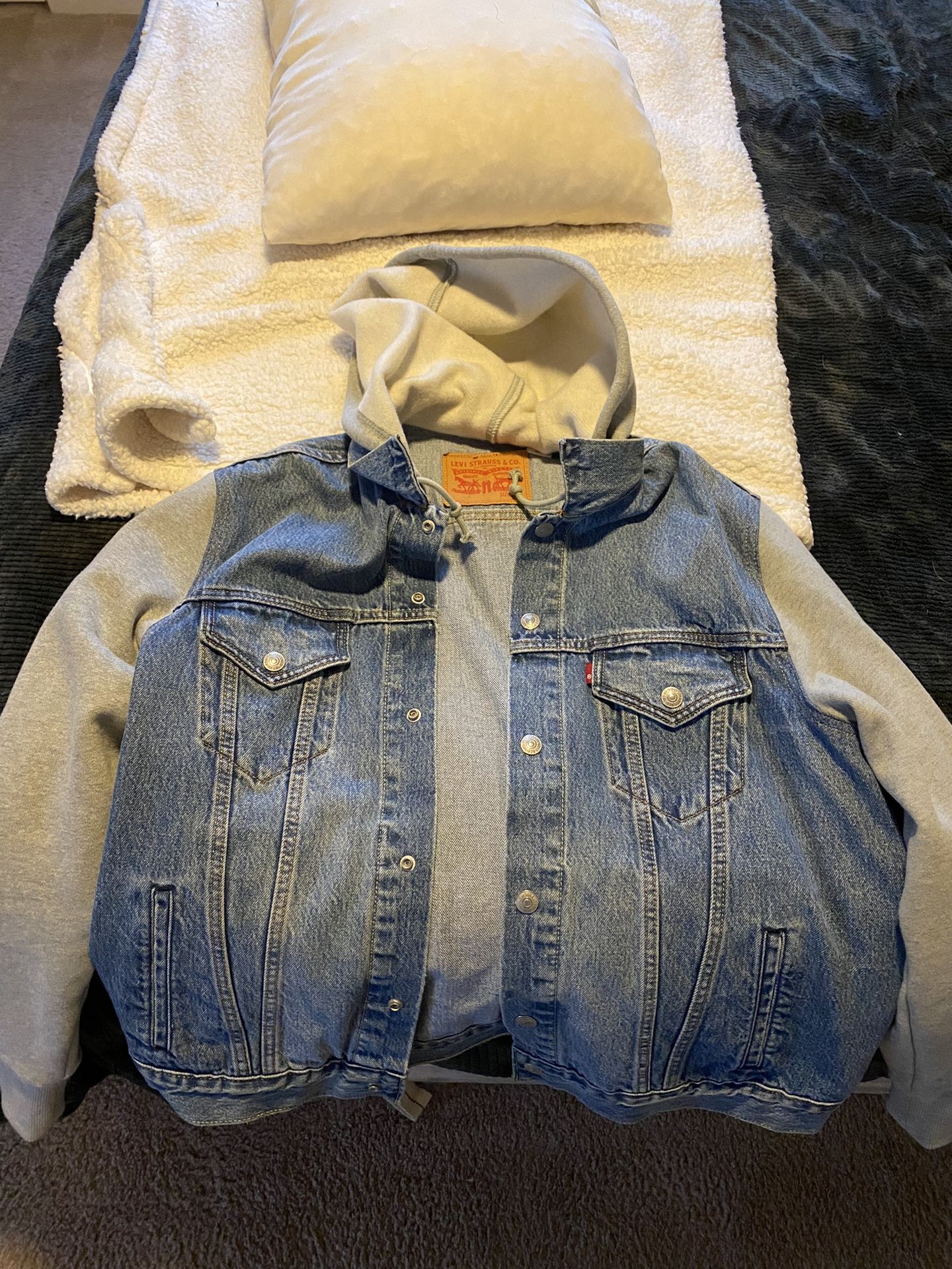 Levi’s Jean Jacket Men’s Large
