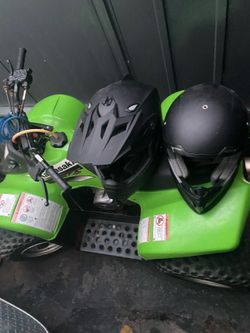 good Condition, Just Only Two Times Motorcycle Helmet good Condition, Just Only Two Times
