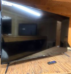 ONN 50” Class 4K UHD Roku Smart Television w/ remote