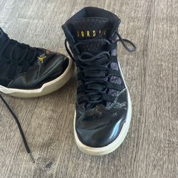 Jordan 11s Size 9.5