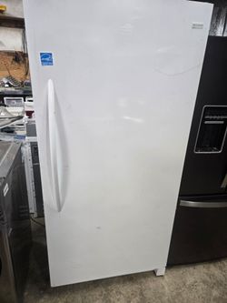 Fridgedaire Upright Freezer