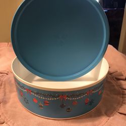 TUPPERWARE WINTER HOLIDAY ORNAMENT COOKIE CANISTER 9” for Sale in St.  Cloud, FL - OfferUp