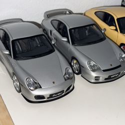Diecast Car Model 1/18 Porsche Hotwheels