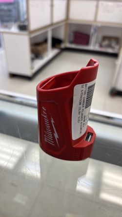 Milwaukee portable charger m12