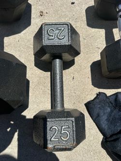 Single 25lb dumbbell