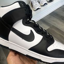 Nike Dunk High Panda Size 11 