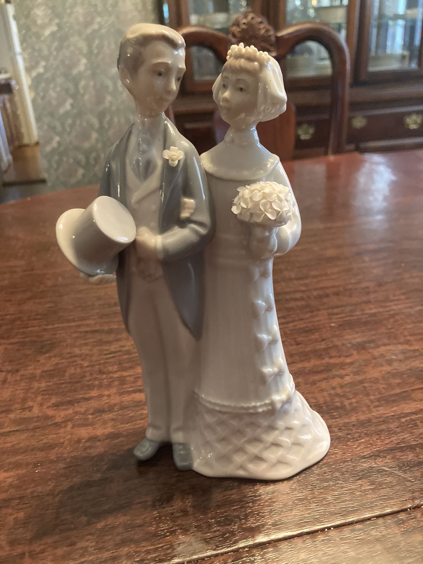 Bride And Groom, Lladro
