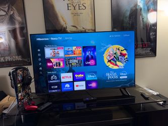 50” Hisense 4K UHD Roku Smart TV – Excellent Condition – $140 OBO
