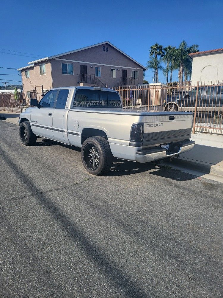 1999 Dodge Ram 1500