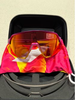 100% Sunglasses