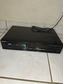 SONY CDP-312 COMPACT DISC CD PLAYER AUDIO VIDEO DIGITAL HOME MEDIA THEATER 10W ^