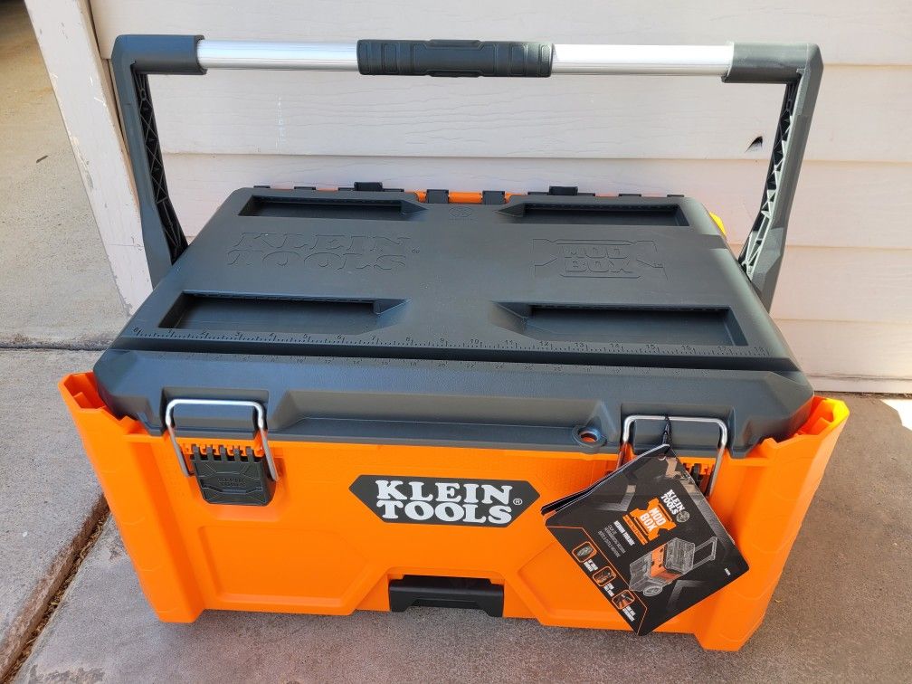 Klein Tools, Mod Box Medium Tool Box...NEW_NUEVO $75 PRECIO FIJO_FIRM PRICE