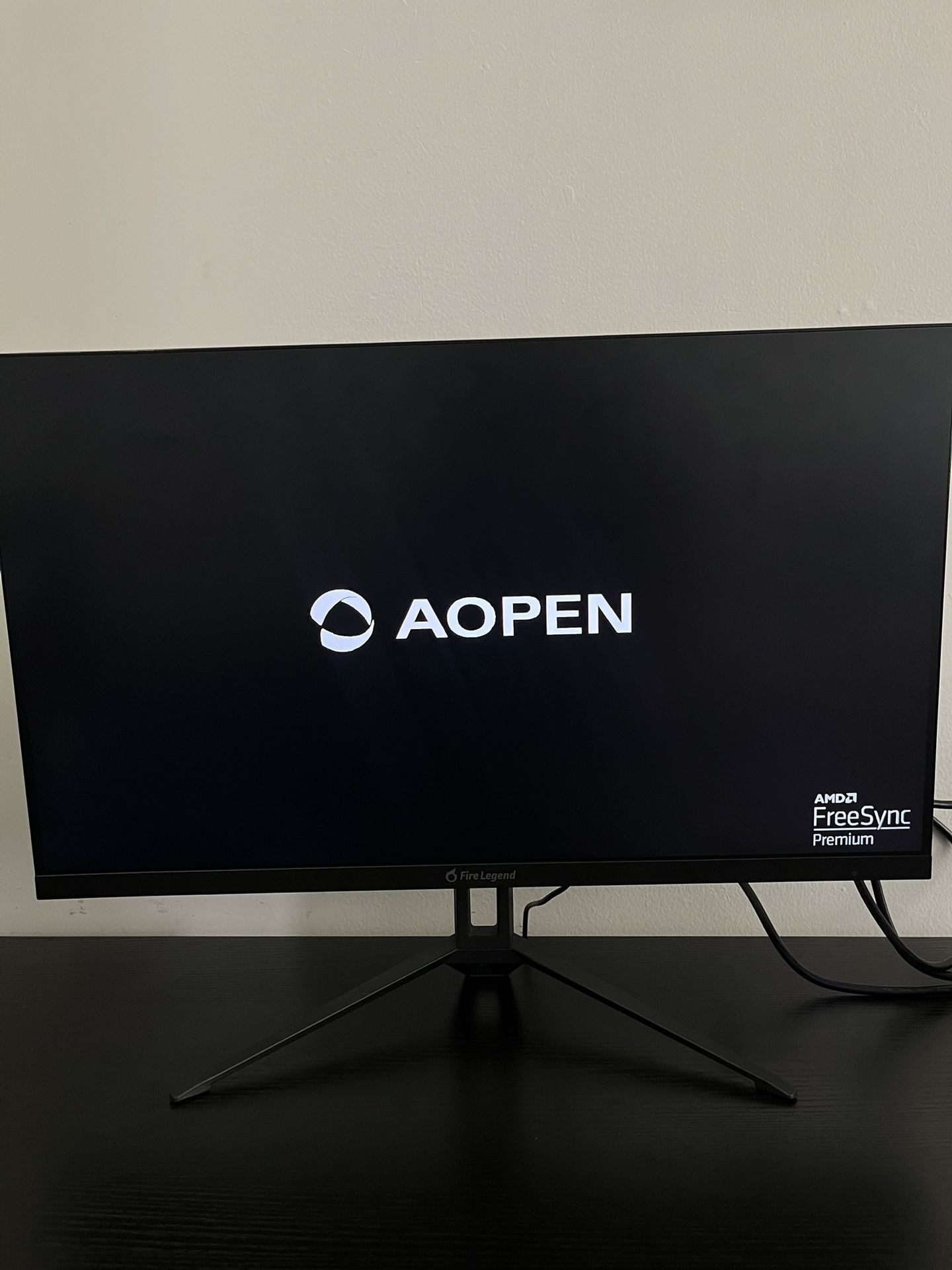 Gaming Monitor 180Hz 1MS ( PICK UP ONLY )